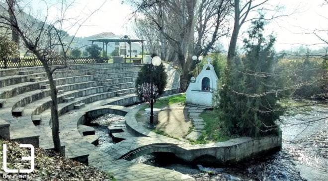 Στον τόπο που βαπτίστηκε η πρώτη Χριστιανή στην Ευρώπη (ΒΙΝΤΕΟ & ΦΩΤΟ)