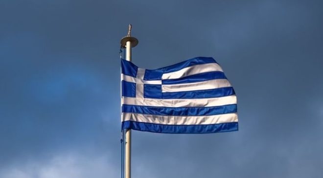 Αποτάχθηκαν οι δύο Γερμανοί στρατιωτικοί που κατέβασαν ελληνική σημαία