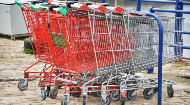 Διευρύνεται το ωράριο των σούπερ μάρκετ και της αγοράς