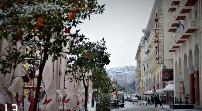 Στα λευκά η Νύμφη του Θερμαϊκού