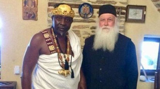 Βασιλιάς αφρικάνικης φυλής βαπτίστηκε στο Αγιο Ορος (ΒΙΝΤΕΟ & ΦΩΤΟ)