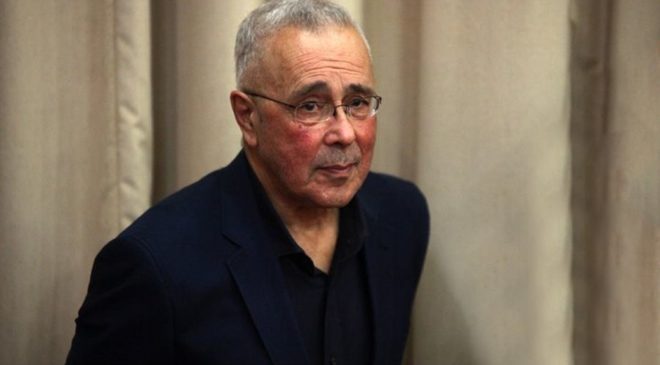 Ο Ζουράρις προσφεύγει στη δικαιοσύνη εναντίον του Μητσοτάκη