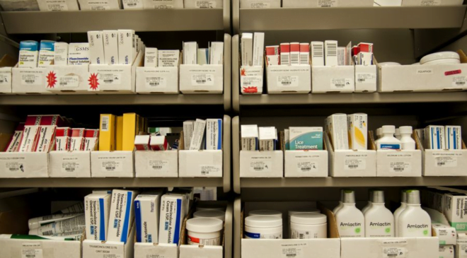 Μειώσεις σε φάρμακα στη νέα λίστα τιμών του υπουργείου Υγείας