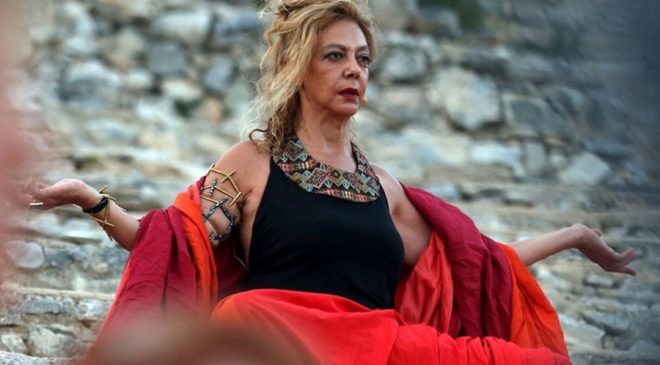 «ΜΕΡΚΟΥΡΕΙΑ 2018»: Στο Κλειστό Δημοτικό Θέατρο Συκεών σήμερα ο «Ίων» του Ευριπίδη