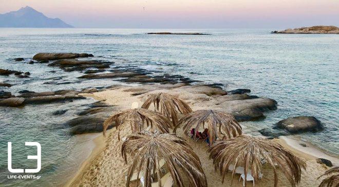 Μία παραλία της… Καραϊβικής στη Χαλκιδική! (ΒΙΝΤΕΟ & ΦΩΤΟ)
