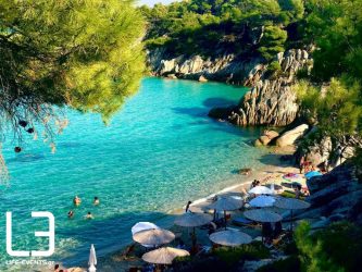 Πρωταθλήτρια η Χαλκιδική στις παραλίες με γαλάζια σημαία