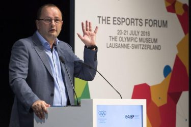 “Εφυγε” ξαφνικά από τη ζωή ο γενικός γραμματέας της FIBA, Πάτρικ Μπάουμαν