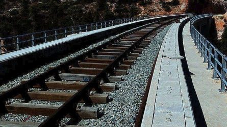 Συνάντηση στην Καστοριά για τη σιδηροδρομική σύνδεση Ελλάδας – Αλβανίας