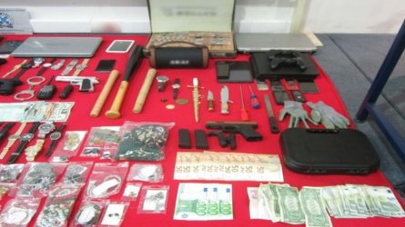 Συνελήφθησαν Χιλιανοί που έκλεβαν ταξιδιώτες στο “Ελ. Βενιζέλος”