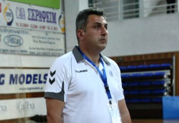 Σοκ στο ελληνικό χάντμπολ – “Εφυγε” ο ομοσπονδιακός τεχνικός Θανάσης Καρακεχαγιάς