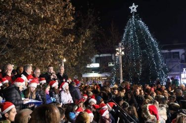 “Λευκή Νύχτα” στη Θέρμη – Σε εορταστικούς ρυθμούς ο δήμος