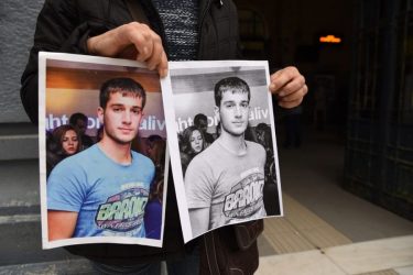 Τα φρικτά βασανιστήρια που υπέστη ο Βαγγέλης Γιακουμάκης έρχονται στο φως