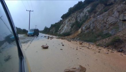 Χαλκιδική: Χαλάζι και προβλήματα στη Σιθωνία (ΒΙΝΤΕΟ & ΦΩΤΟ)