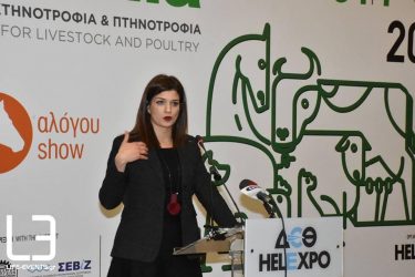 Η Κ.Νοτοπούλου απαντά στην κριτική για τις χρηματοδοτήσεις του ΥΜΑΘ