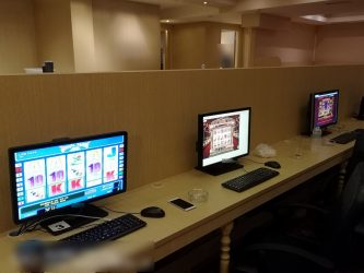 Σε μίνι καζίνο είχε μετατρέψει το μαγαζί της στην Κατερίνη
