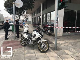 Ανδρας λήστεψε ζαχαροπλαστείο στη Θεσσαλονίκη απειλώντας τον υπάλληλο