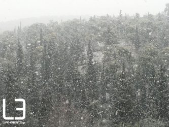 Επεσαν οι πρώτες νυφάδες στο Σοχό Θεσσαλονίκης (ΒΙΝΤΕΟ)