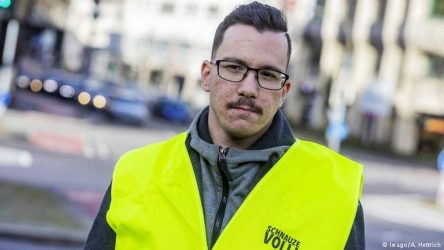 Ελληνας ο αρχηγός των κίτρινων γιλέκων στη Γερμανία (ΦΩΤΟ)