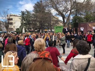 Τσικνοπέμπτη με χορό και φαγητό στη Λάρισα (ΒΙΝΤΕΟ & ΦΩΤΟ)