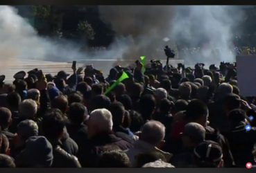Αλβανία: Επεισόδια στο Πρωθυπουργικό Μέγαρο (LIVE ΒΙΝΤΕΟ & ΦΩΤΟ)