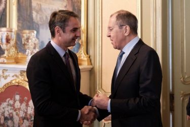 Μητσοτάκης σε Λαβρόφ: “Η Τουρκία καταπατά τη διεθνή νομιμότητα”