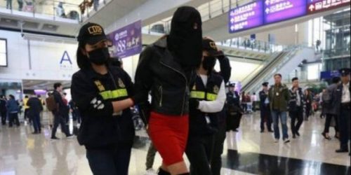 Κανένα ίχνος του μοντέλου που συνελήφθη με ναρκωτικά στο Χονγκ Κονγκ