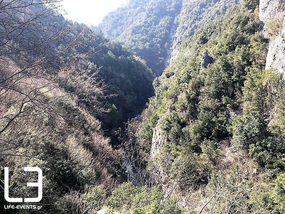 litoxoro olympos faragi ennipea fysi ellada pieria
