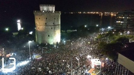 Το πανηγύρι των πρωταθλητών στο Λευκό Πύργο (ΦΩΤΟ)