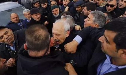 Τουρκία: Αποπειράθηκαν να λιντσάρουν τον αρχηγό της αντιπολίτευσης (ΒΙΝΤΕΟ)