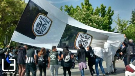 Ποντιακοί χοροί από τον κόσμο του ΠΑΟΚ έξω από την Τούμπα (ΦΩΤΟ)