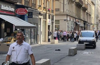 Εκρηξη με πολλούς τραυματίες στη Λυών