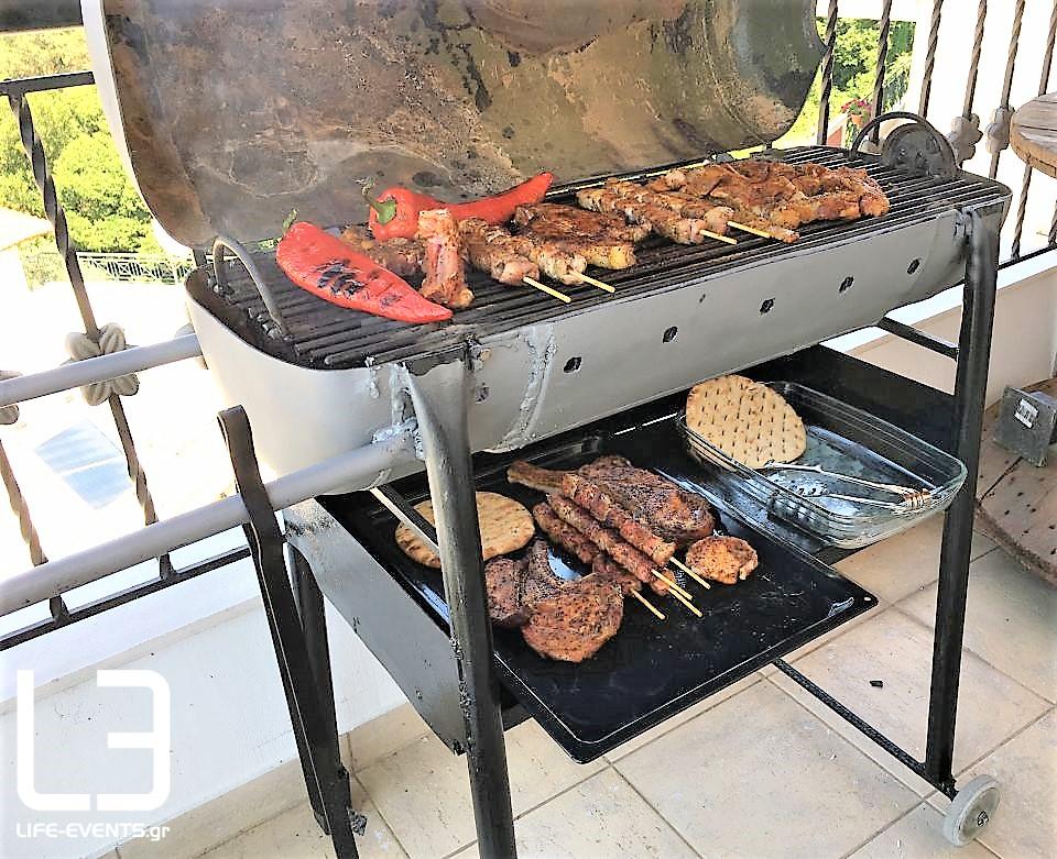 diy psistaria barbekiou xeiropoiiti thermosifonas kataskeues metamorfosi metatropi
