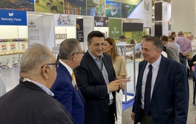 Απ. Τζιτζικώστας: Να συνδράμουμε τις προσπάθειες των επιχειρήσεών μας για εξωστρέφεια