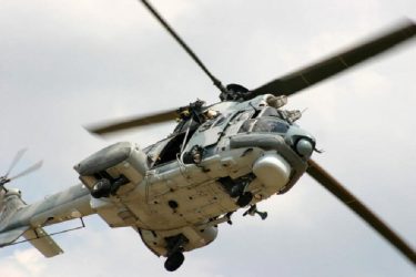 Εντυπωσιακά πλάνα από την αεροδιακομιδή ασθενούς από Super Puma ανοιχτά της Ρόδου (ΒΙΝΤΕΟ)
