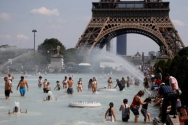 Ακόμη τρεις νεκροί λόγω του καύσωνα στην Γαλλία