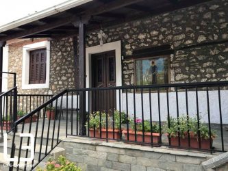 Μέσα στο σπίτι του γέροντα Παϊσίου στην Κόνιτσα – Χειρόγραφα, φωτογραφίες και προσωπικά αντικείμενα (ΒΙΝΤΕΟ & ΦΩΤΟ)
