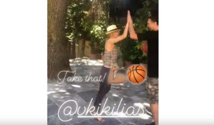 Ο Κικίλιας μαθαίνει μπάσκετ στην Μπαλατσινού (ΒΙΝΤΕΟ)