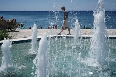 Κύμα καύσωνα το Σαββατοκύριακο και στη χώρα μας