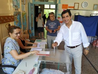 ΝΔ: Πανηγυρική πρωτιά για τον Κώστα Γκιουλέκα στην Α’ Θεσσαλονίκης