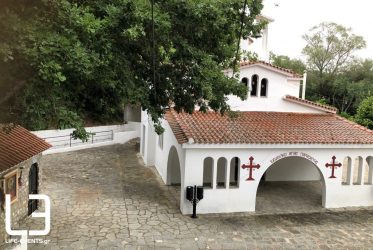 Οδοιπορικό στο εξωκλήσι της Αγίας Παρασκευής και το θαυματουργό της Αγίασμα {Φώτο-Βίντεο}