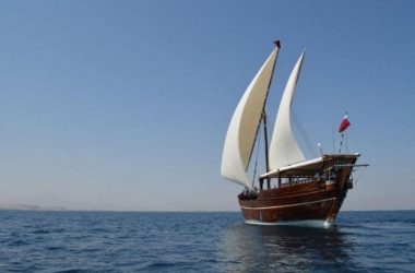 Στη Ν. Παραλία θα “δέσει” σήμερα το παραδοσιακό ξύλινο σκάφος του Κατάρ