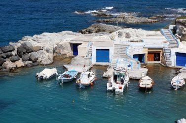 Αυτό είναι το ελληνικό νησί που έγινε viral στην ταξιδιωτική μεριά του TikTok