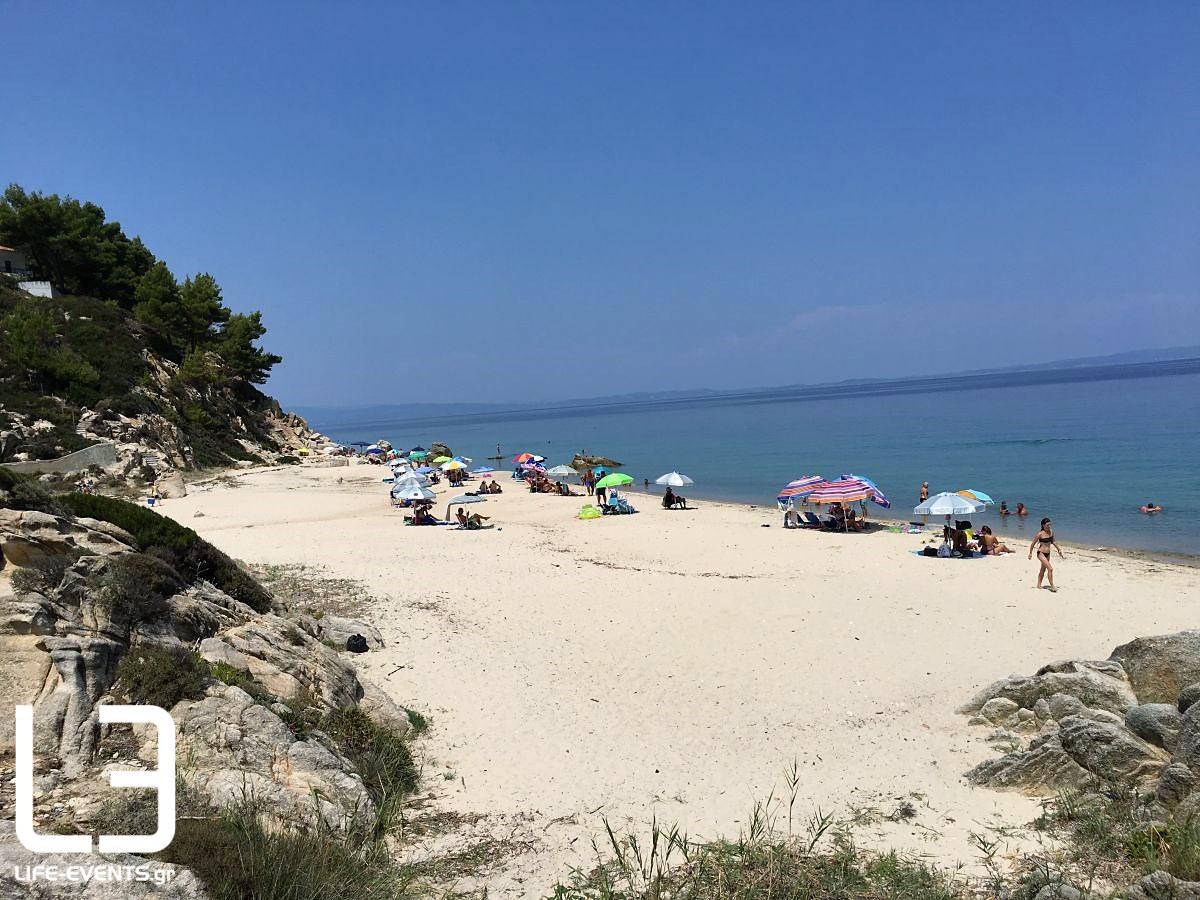 Χαλκιδική Βουρβουρού paralia fava vourvourou halkidiki xalkidiki kalokairi ellada diakopes tourismos thalassa mpanio ilios