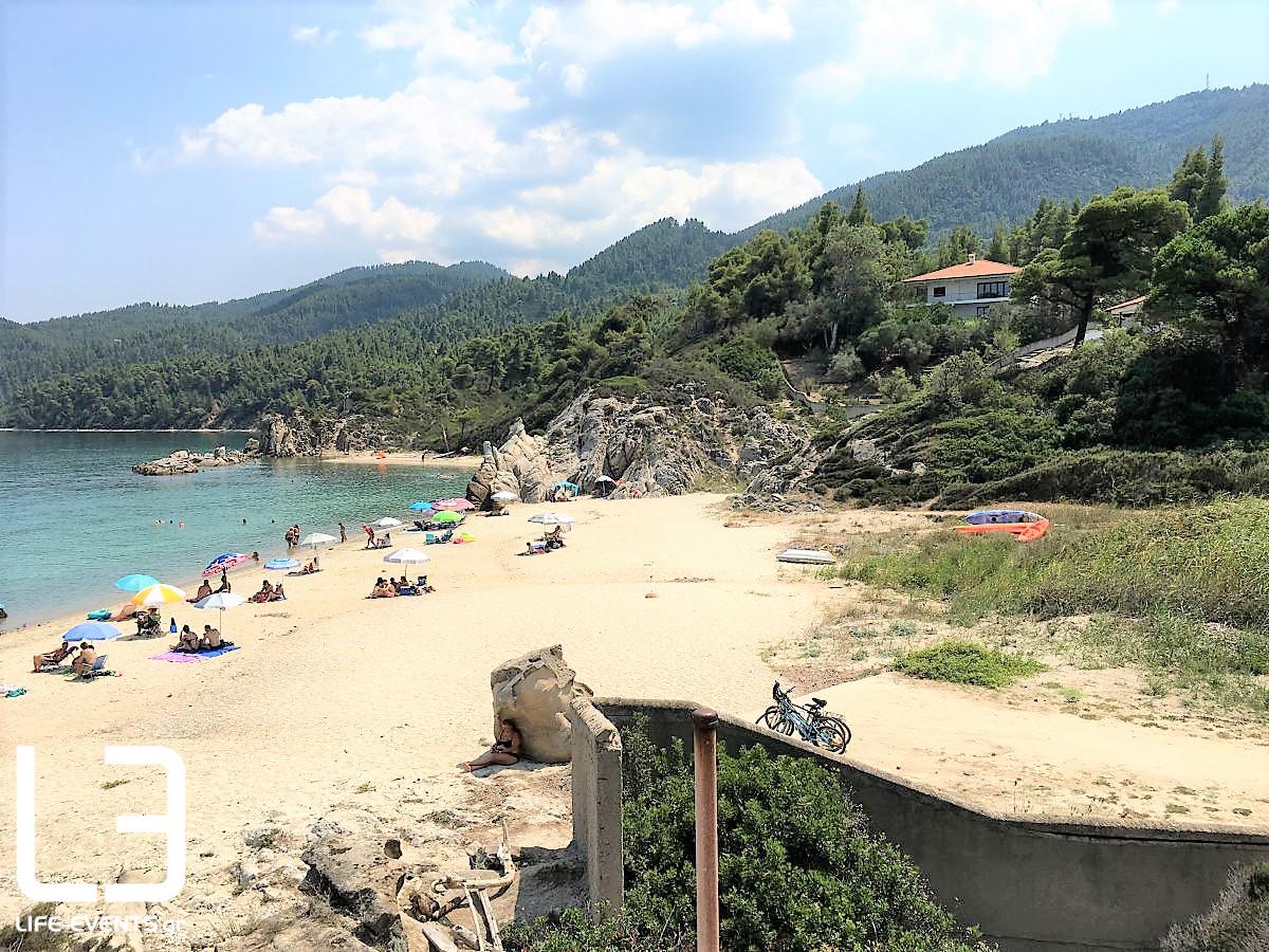 Χαλκιδική Βουρβουρού paralia fava vourvourou halkidiki xalkidiki kalokairi ellada diakopes tourismos thalassa mpanio ilios