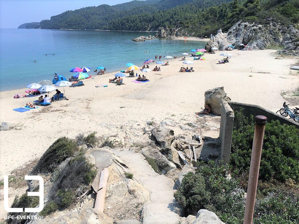 Χαλκιδική Βουρβουρού paralia fava vourvourou halkidiki xalkidiki kalokairi ellada diakopes tourismos thalassa mpanio ilios