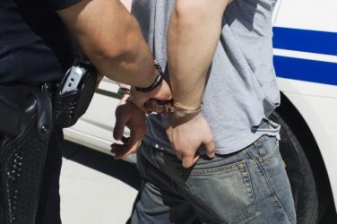 Ηράκλειο: Συνελήφθη ο 50χρονος που τραυμάτισε με μαχαίρι την αδερφή και τον ανιψιό του