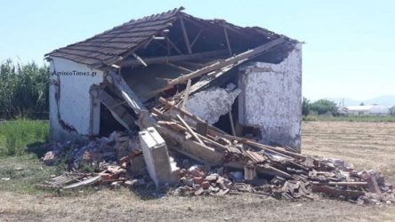 Γκρέμισαν εκκλησάκι για να μην πληρώσουν ΕΝΦΙΑ