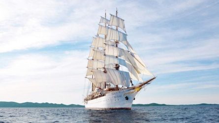 Το εντυπωσιακό ιστιοφόρο «Sea Cloud» έδεσε στο λιμάνι της Θεσσαλονίκης