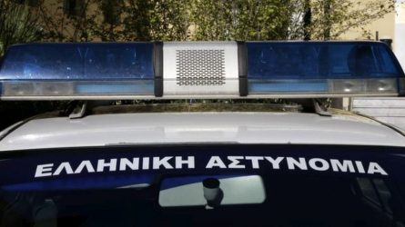 Θεσσαλονίκη: Αρπαξαν αλυσίδα από ηλικιωμένο και κρύφτηκαν στο Αριστοτέλειο Πανεπιστήμιο