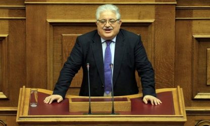 Βγήκαν… μαχαίρια στην κυβέρνηση – Γιατί χαρακτήρισε “τουρίστα” τον Θεοχάρη ο Τζαβάρας